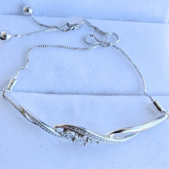 Silver and diamond bolo bracelet - Picture 4 of 6